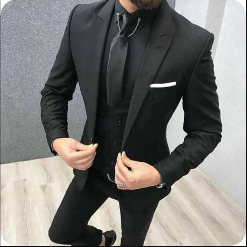 New Classic Wedding Suits for Men 2024 Peaked Lapel Custom Made Groom Wedding Tuxedo Slim Fit Male Suit (Jacket + Pants + Vest) - SHOWLU FASHION STORE