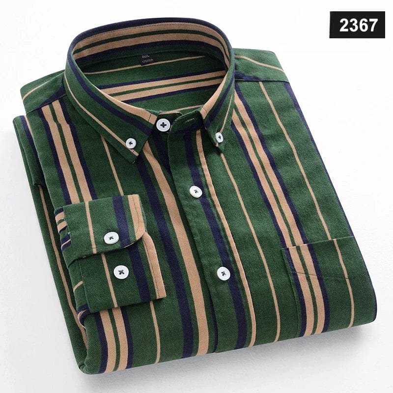 Men's slim fit cotton casual shirt in plaid with long sleeves, featuring a stylish, soft fabric design.