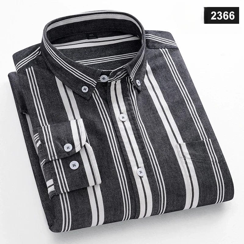 Men's slim fit cotton casual shirt with plaid pattern and long sleeves, featuring a stylish, soft fabric design.