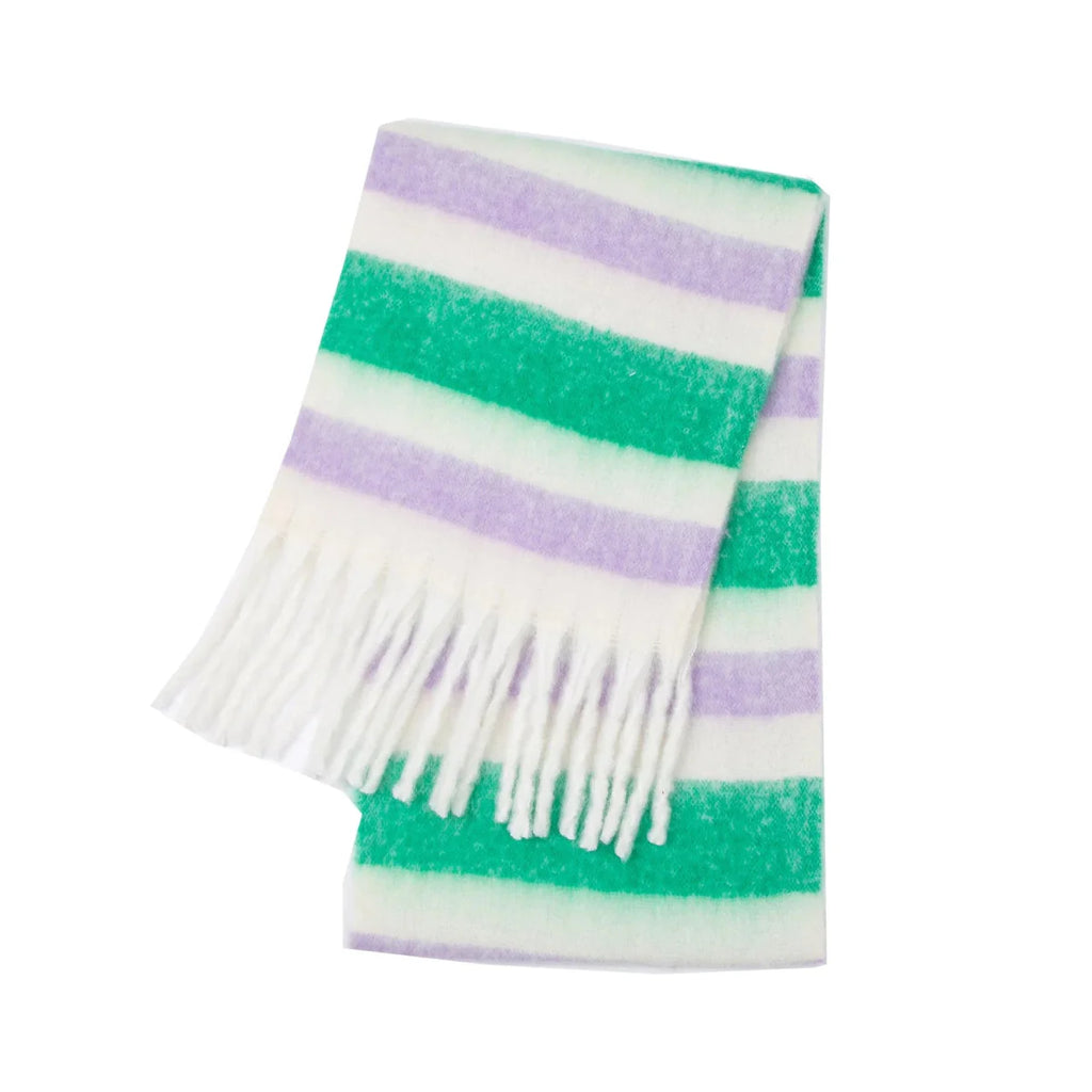 Luxury women's plaid cashmere scarf by Showlu Fashion, long and warm winter shawl with a soft, cozy texture.