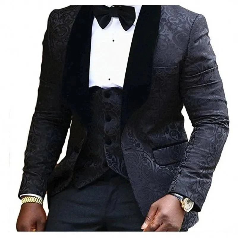 SHOWLU FASHION STORE men's skinny fit 3-piece tuxedo with shawl lapel, suitable for weddings and formal occasions.