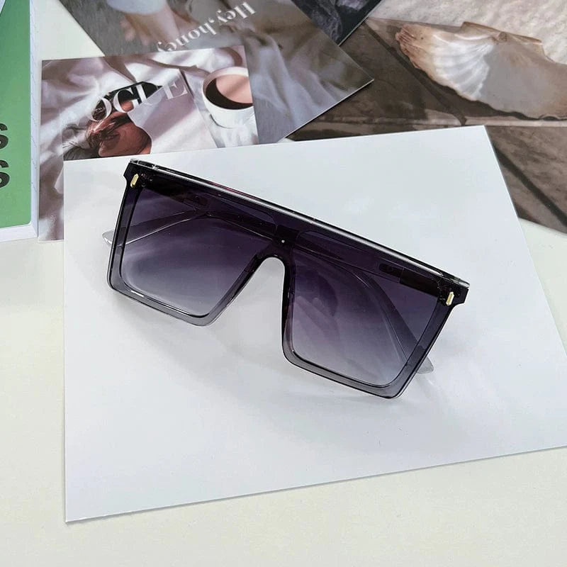 Poe Mo Retro Square Windproof Sunglasses by Showlu Fashion, large TR90 rim, UV protection, trendy net red style, men's eyewear