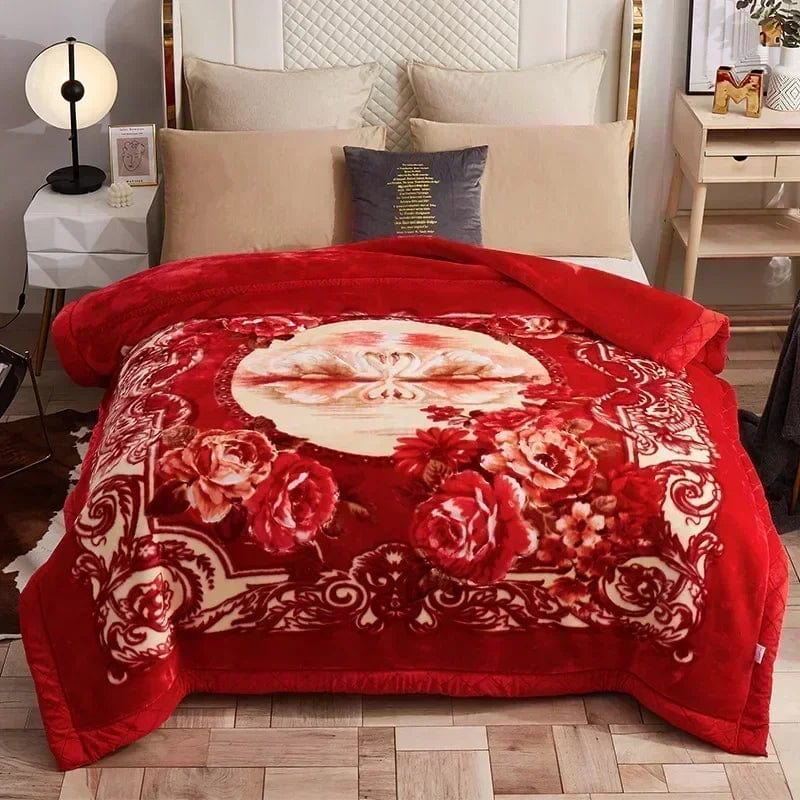 SHOWLU FASHION weighted Raschel blanket with double-sided plush for warmth and comfort, ideal for winter and autumn bedding.