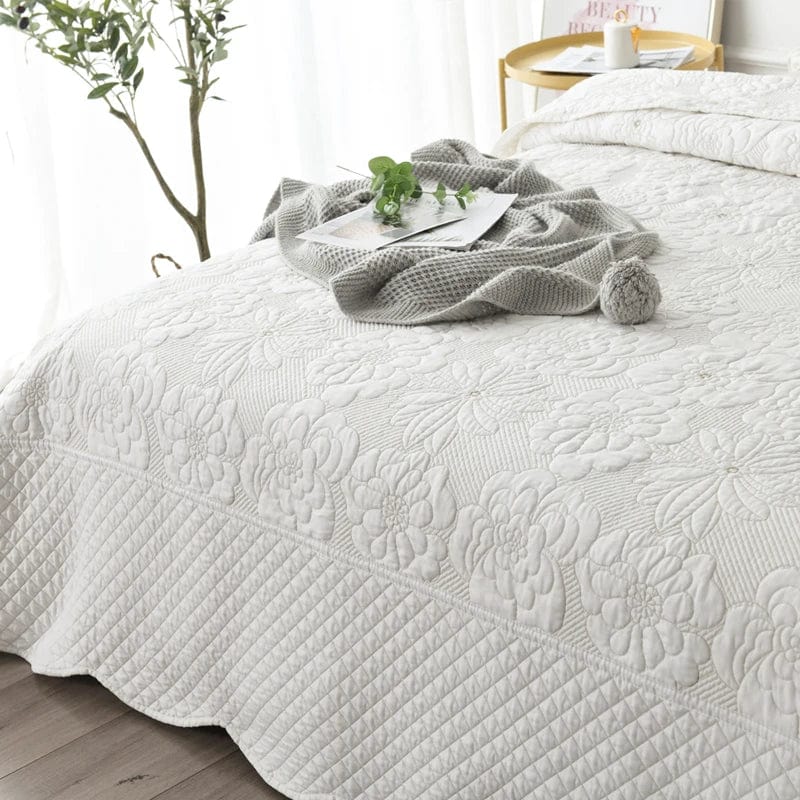 Nordic Embroidered Cotton Quilted Bedspread on the Bed Padded Summer Quilt Blanket Throw Coverlet Home Cubrecam Bed Cover Colcha - SHOWLU FASHION STORE