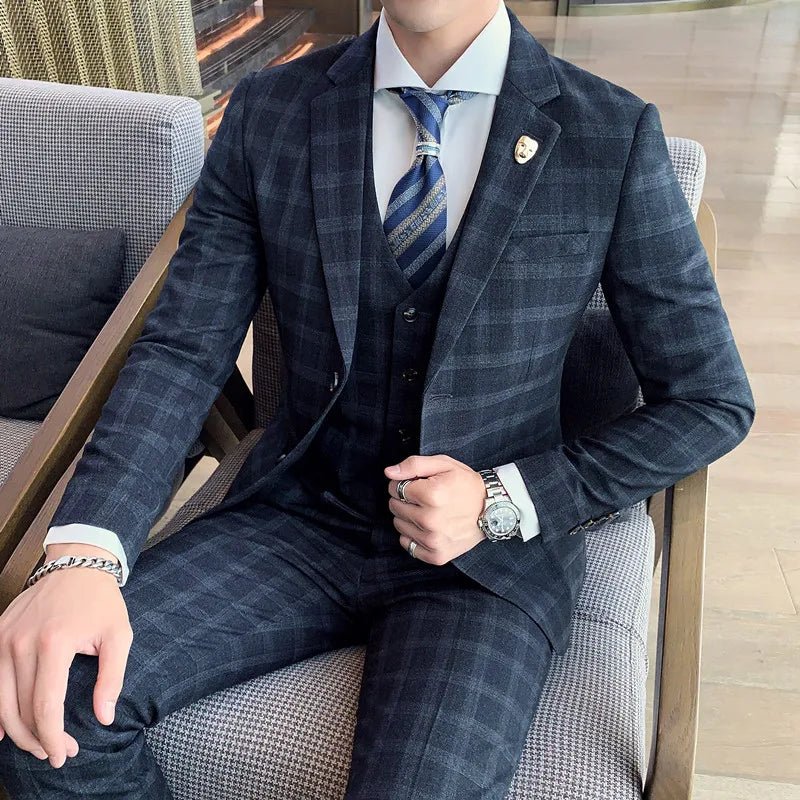 Showlu men's plaid 3-piece slim fit suit with waistcoat and trousers, ideal for wedding or business formal occasions.
