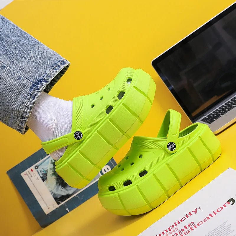 SHOWLU Women's Platform Summer Sandals with 6cm wedge, outdoor beach slides, thick soles, and comfortable slip-on design.