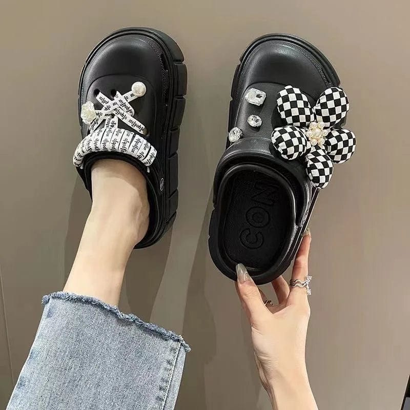 SHOWLU Women's Platform Summer Sandals with 6cm wedge, outdoor beach slides, thick sole, and casual flip-flop style.