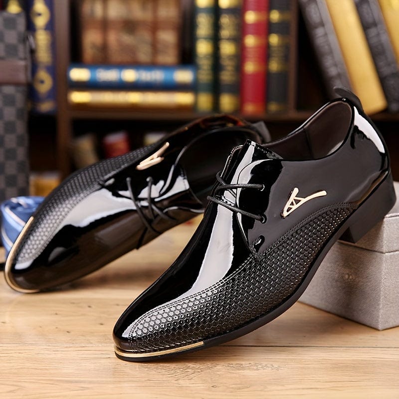 Plus-size men's SHOWLU FASHION faux patent leather derby shoes with non-slip rubber soles, durable dress shoes, comfortable fit.