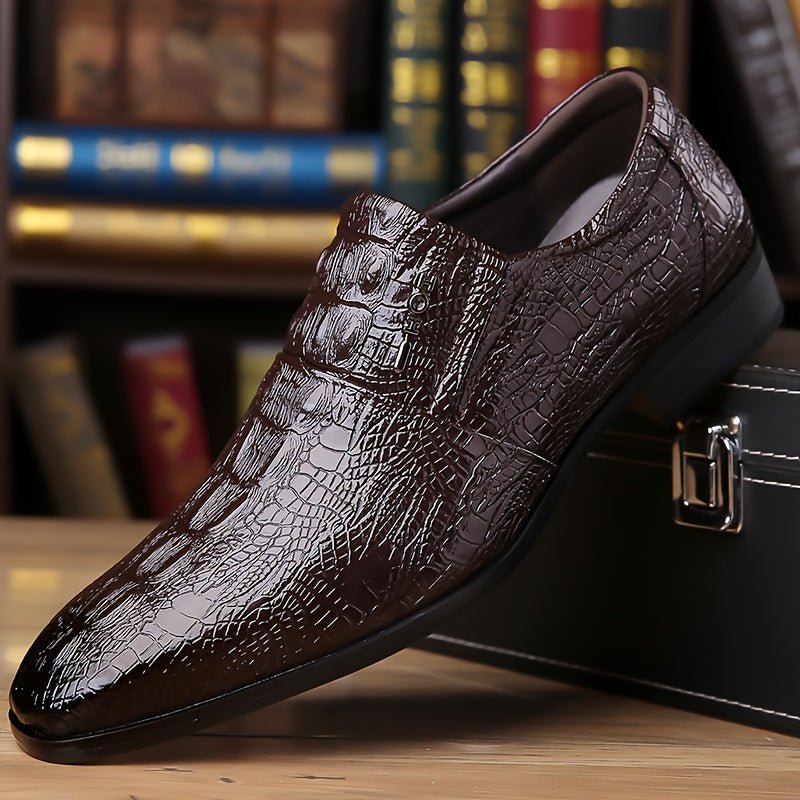SHOWLU FASHION men's slip-on dress shoes in solid PU leather with grooved rubber soles, comfortable and versatile for casual or formal wear.