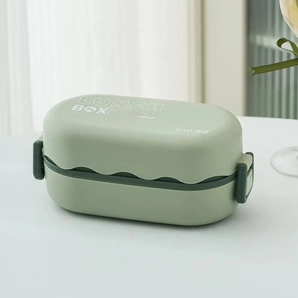 Showlu Stackable Bento Lunch Box with compartments, microwave-safe plastic food container for kids, 850ml capacity, sauce box included