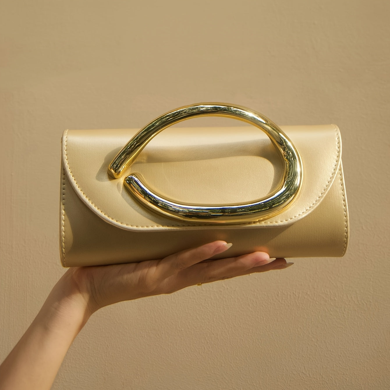 Elegant Metal Handle Luxury Party  Wedding Crossbody Bag