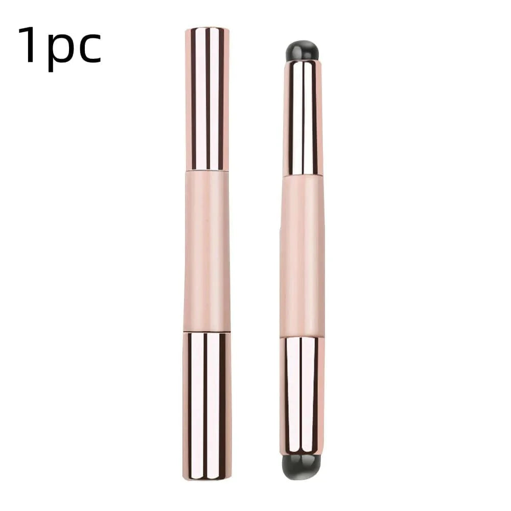 Showlu silicone lip brush with dust-proof cover, round head lipstick applicator and multi-use cosmetic tool for lips and eyes.