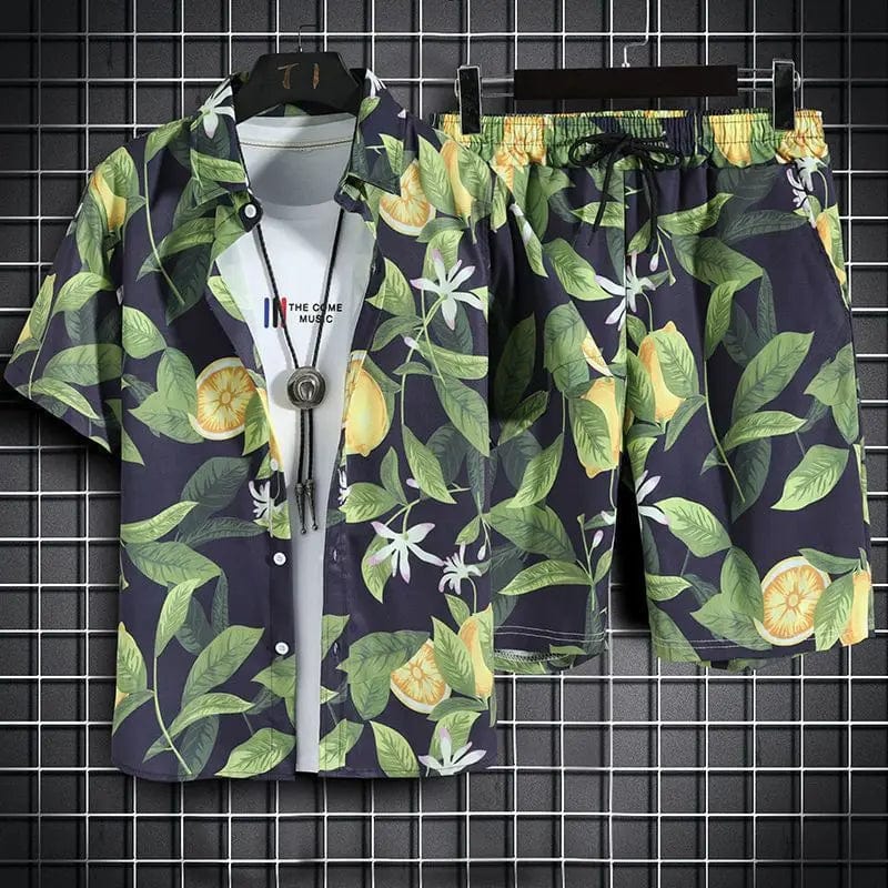 Men's quick-dry beachwear set by Showlu Fashion, 2-piece printed outfit with lightweight, breathable fabric for summer beachwear.