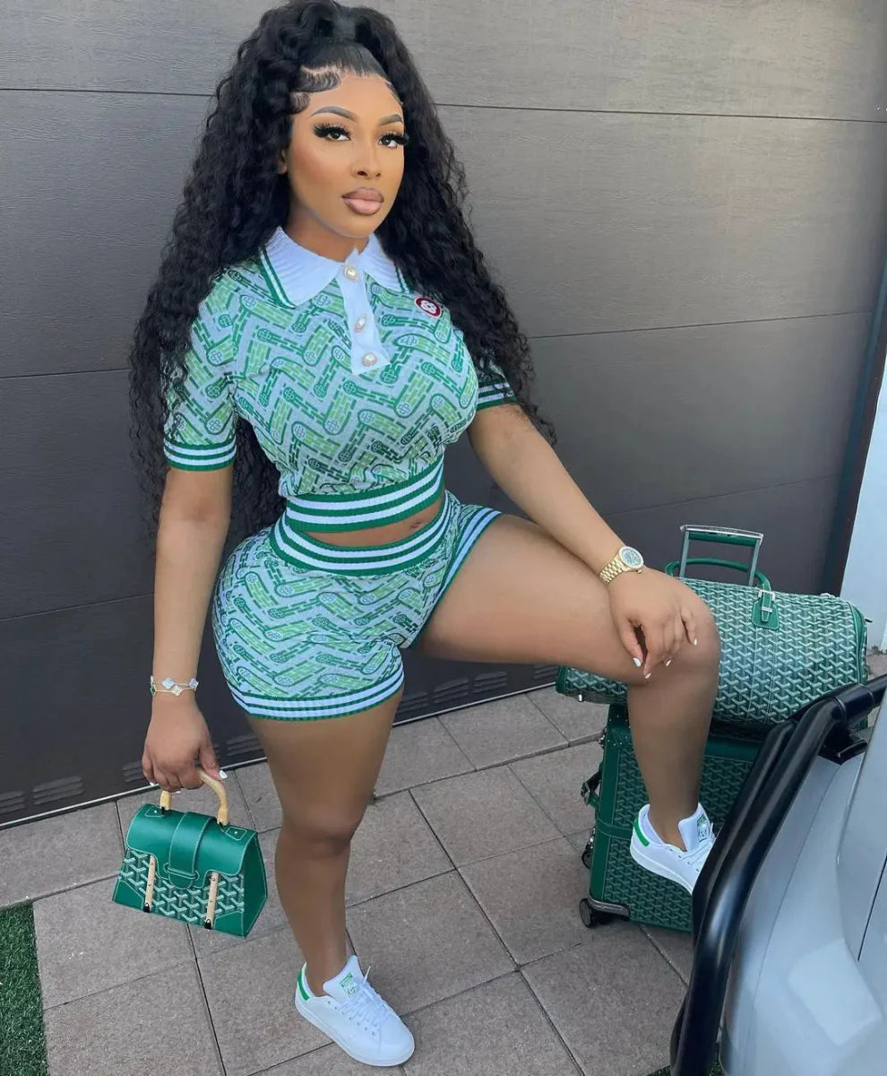 Naupang Women's Retro Digital Print 2-Piece Set with turn-down collar short top and high-waisted ribbed shorts for casual spring summer wear