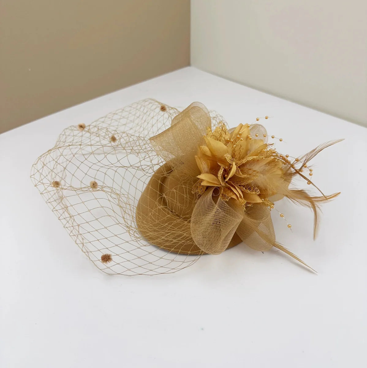 Showlu Retro Mesh Flower Bridal Headdress with Shanghai style hair clip, featuring vintage floral design and intricate mesh details.