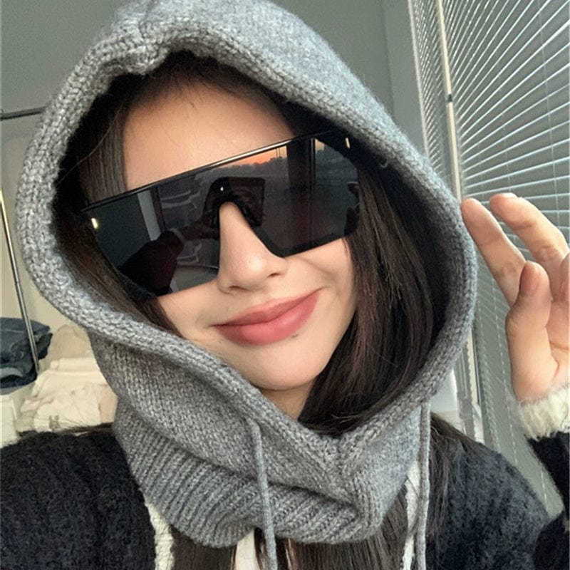 Showlu Retro Rectangular Sunglasses with large rims, anti-UV lenses, stylish fashion eyewear for a slim, trendy look