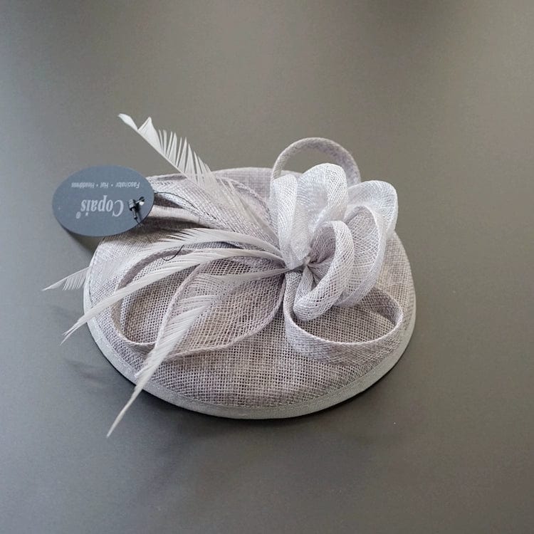 Showlu Retro Gauze Billycock side clip hair accessory with elegant cheongsam style, perfect for vintage-inspired dinner or social events.