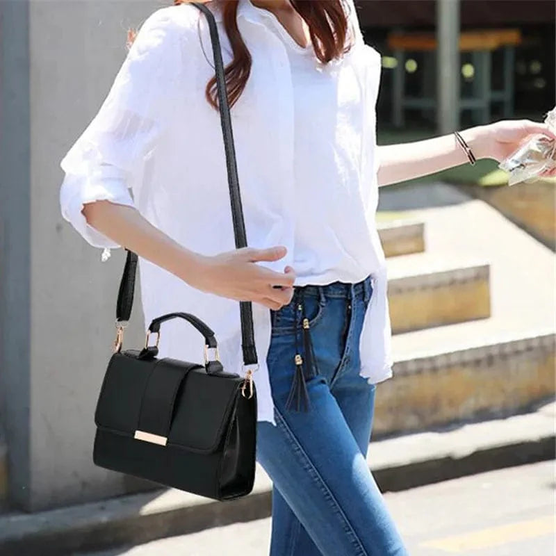 Showlu Fashion Women's PU Leather Flap Shoulder Bag, retro crossbody handbag with high-quality faux leather and stylish design.