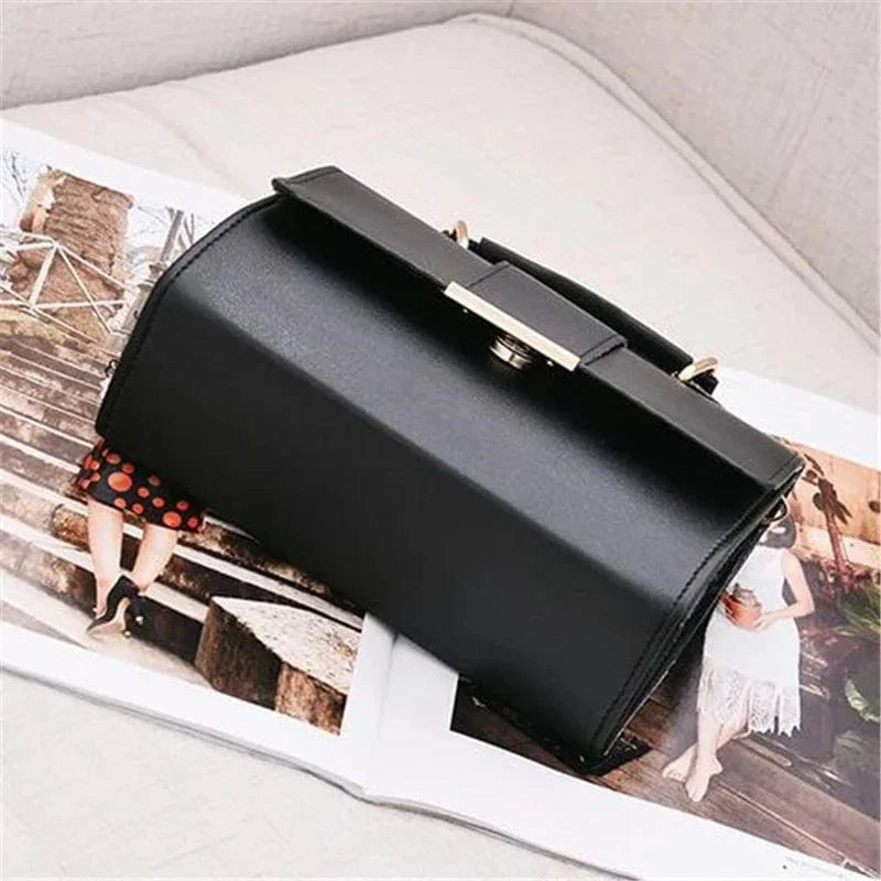 Showlu Fashion Women's PU Leather Flap Shoulder Bag with retro design, crossbody style, and high-quality faux leather for women.