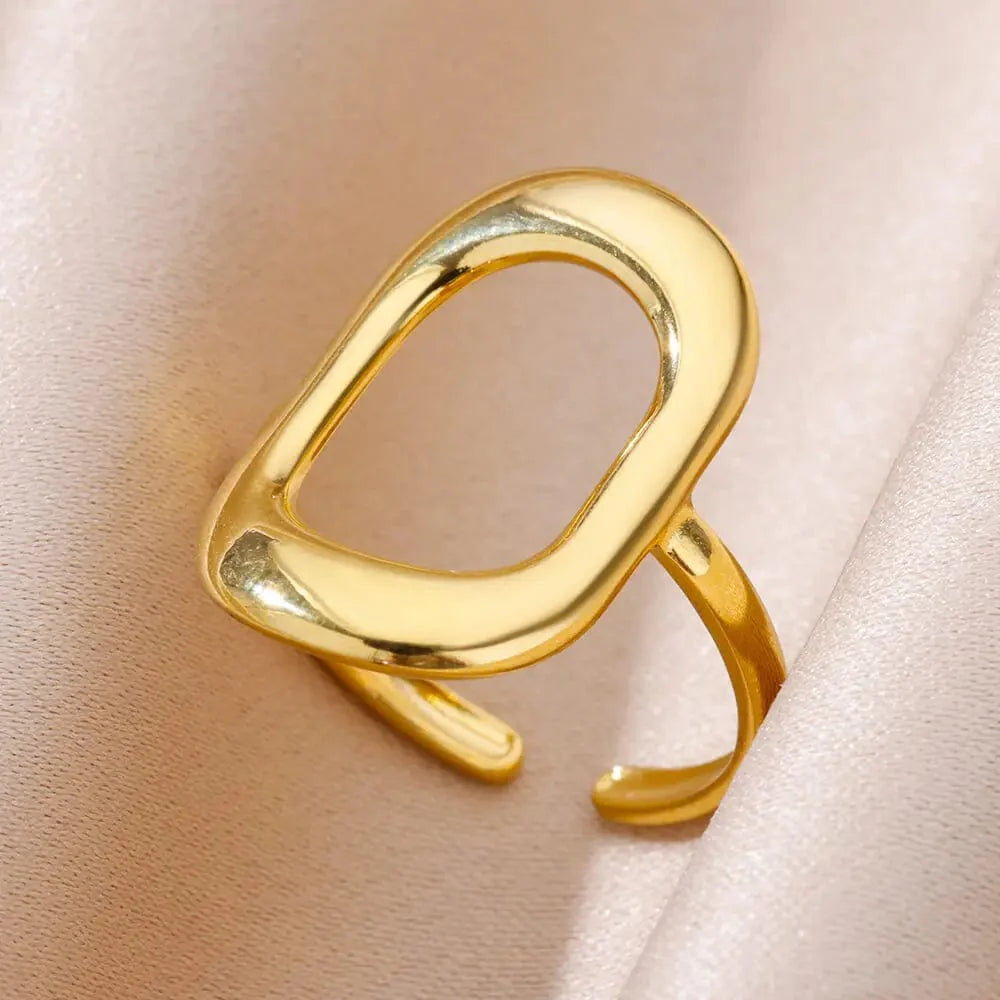 Showlu Women's Vintage Angel Feather Ring with gold stainless steel band, delicate feather design, elegant jewelry for women