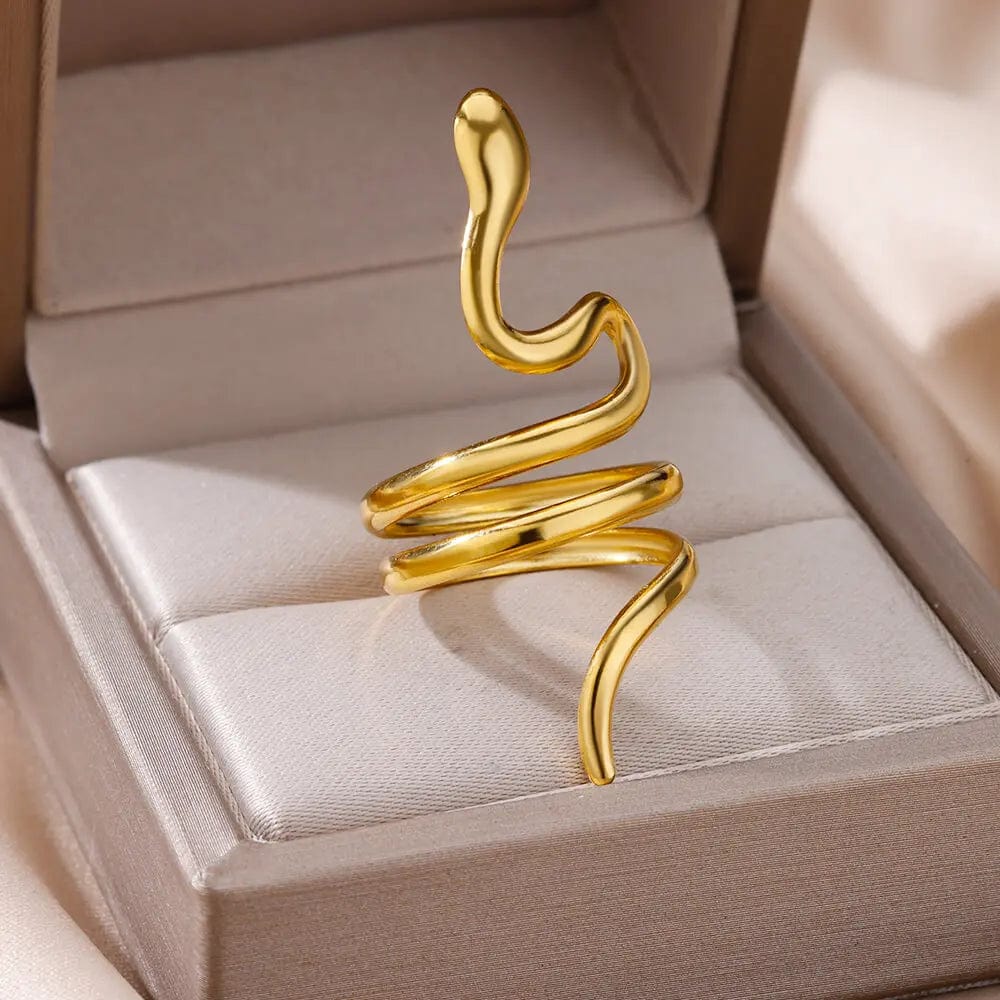 Showlu Women's vintage gold stainless steel angel feather ring with intricate feather design, perfect for elegant finger jewelry.