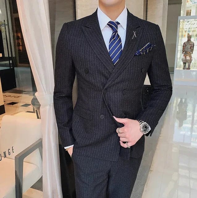 SHOWLU Men's three-piece formal business suit with blazer, vest, and pants in solid color and plaid, suitable for weddings and formal events.