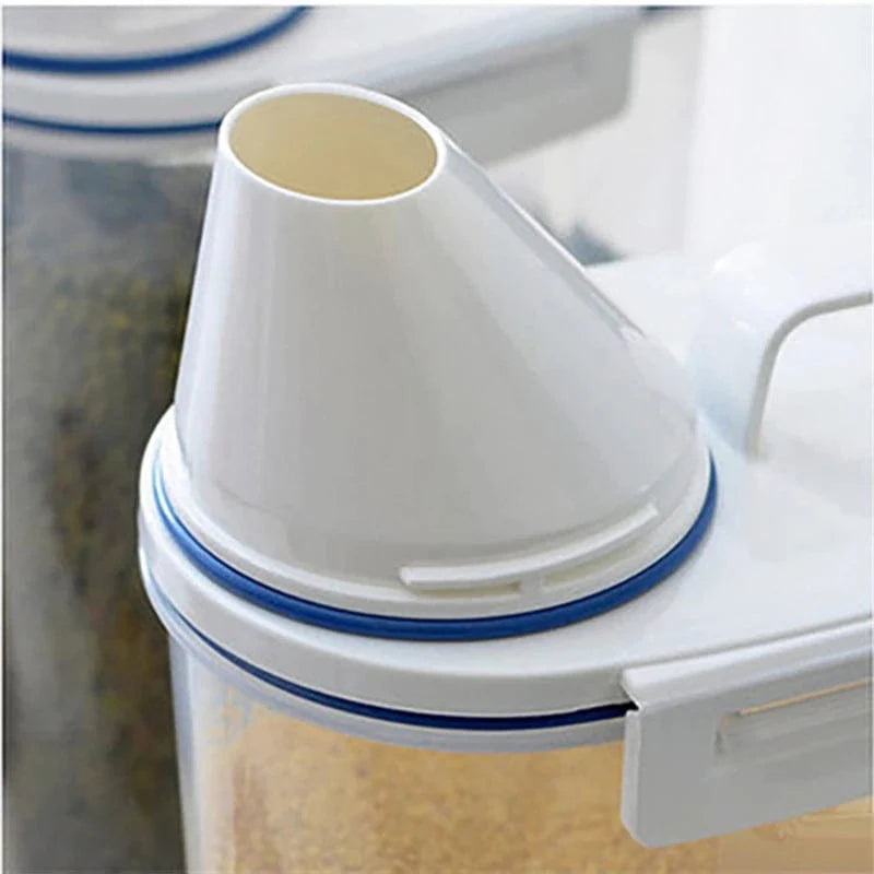 Transparent MEXQCH rice storage bucket by Showlu Fashion Store with a measuring cup, insect-proof, moistureproof, 2kg cereal container