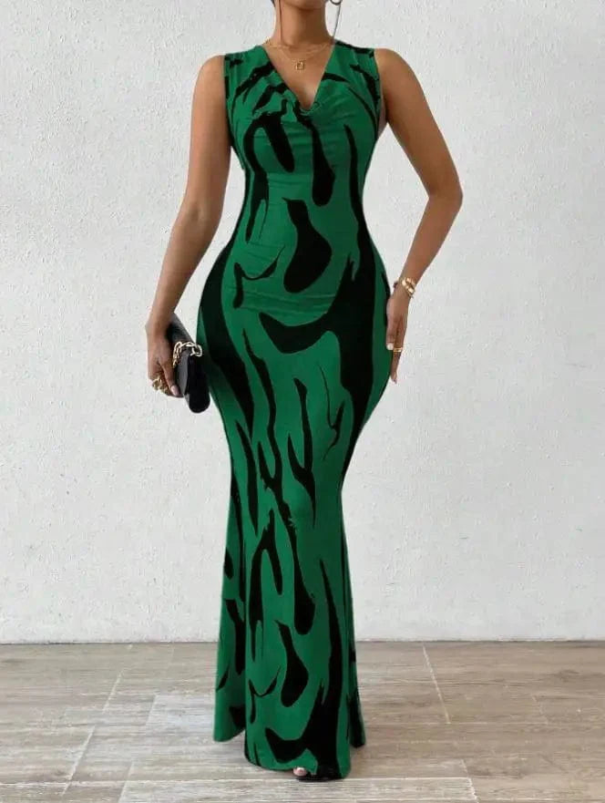 Huytrev women's sleeveless maxi dress with a pile collar, slim fit, bold print, perfect for summer parties and evening events.