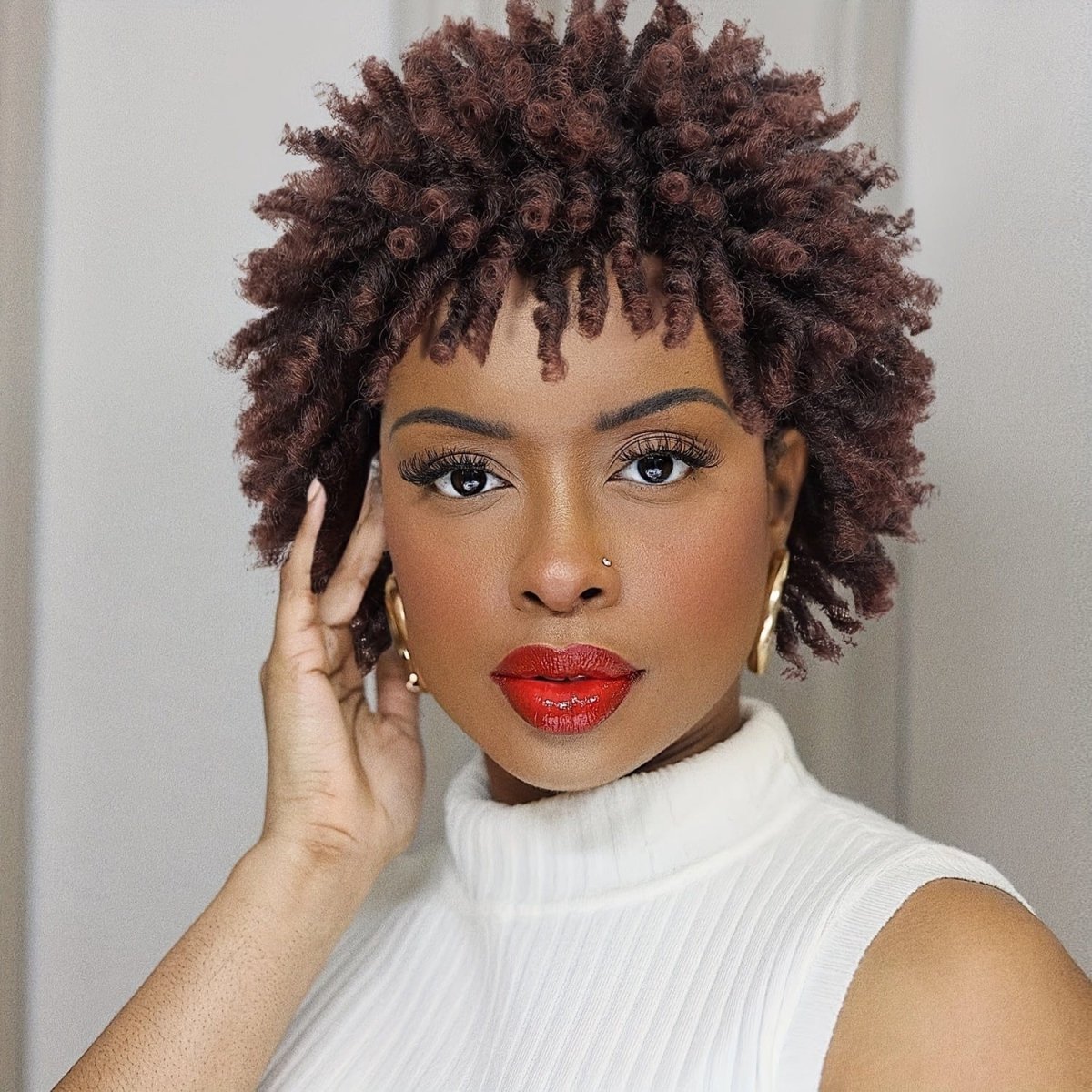 SHOWLU FASHION short dreadlock wig with 6-inch afro curly faux locs in natural black, featuring twisted, braided synthetic hair.