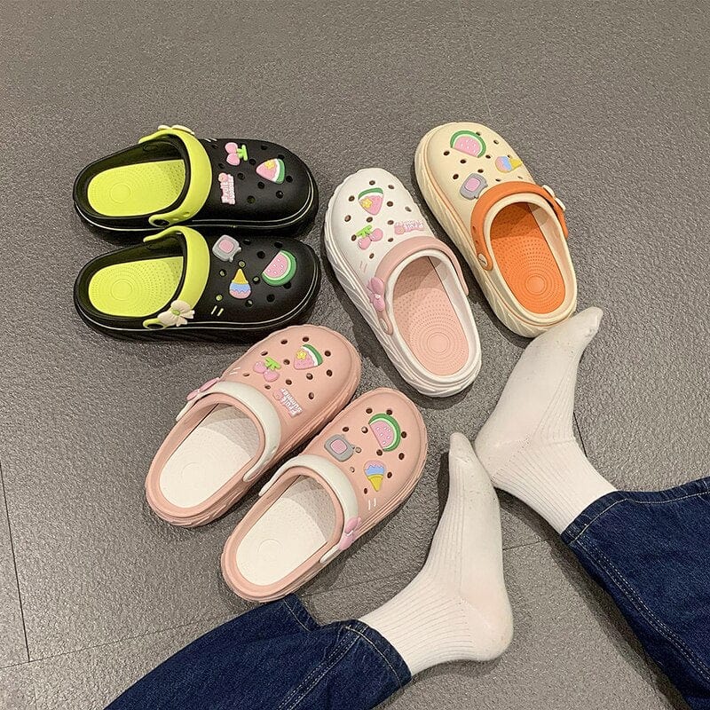 Showlu Fashion Store 0 2023 Fshion Cratoon Charms Clogs Shoes Outdoor Women Slippers Thick Sole High Quality Summer Sandals For Girls