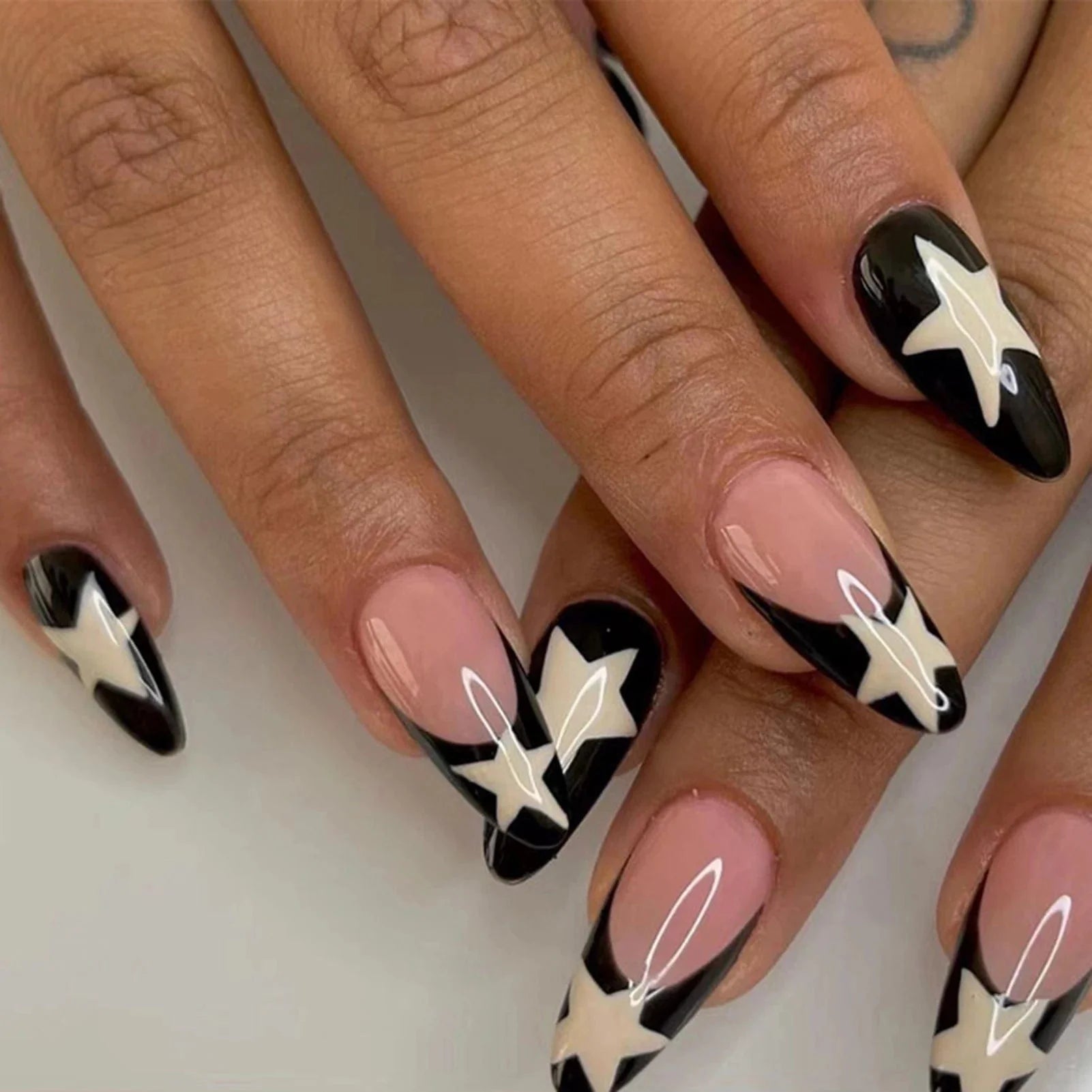 Showlu 24pcs mid-length coffin press-on acrylic nails with full cover tips for easy, stylish false nail application.