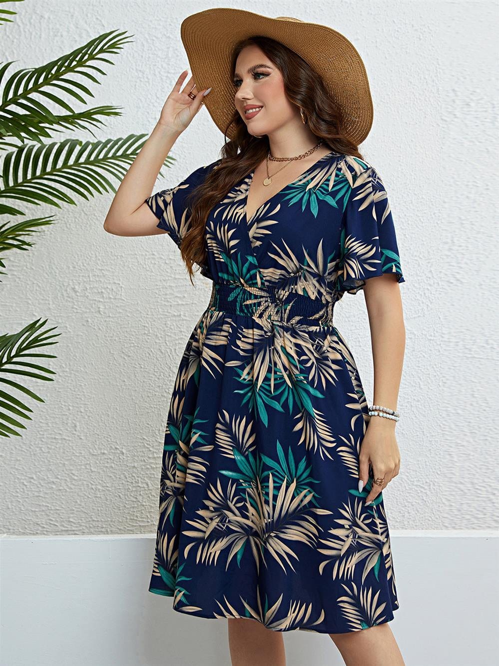  Showlu Fashion Store 1629 Summer Plus-Size V-Neck Slimming Dress