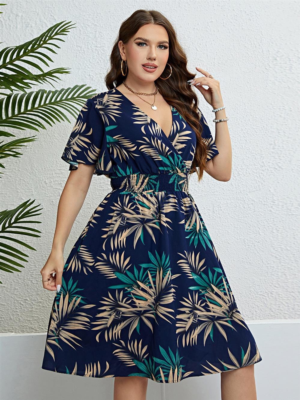  Showlu Fashion Store 1629 Summer Plus-Size V-Neck Slimming Dress