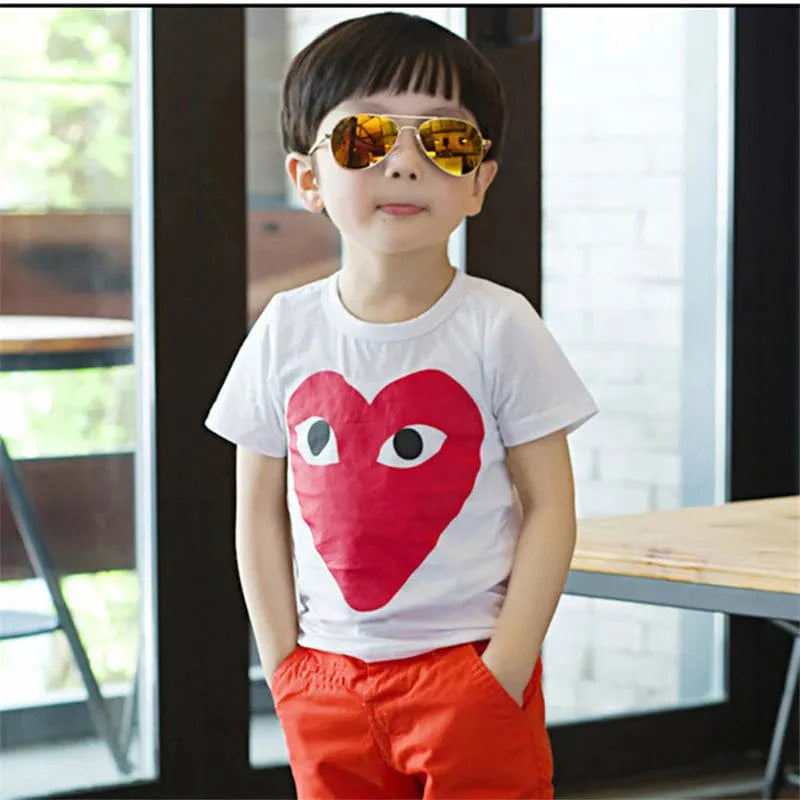 Kids pilot sunglasses by Showlu Fashion with metal frame and mirror lenses, suitable for boys and girls, stylish and protective eyewear.