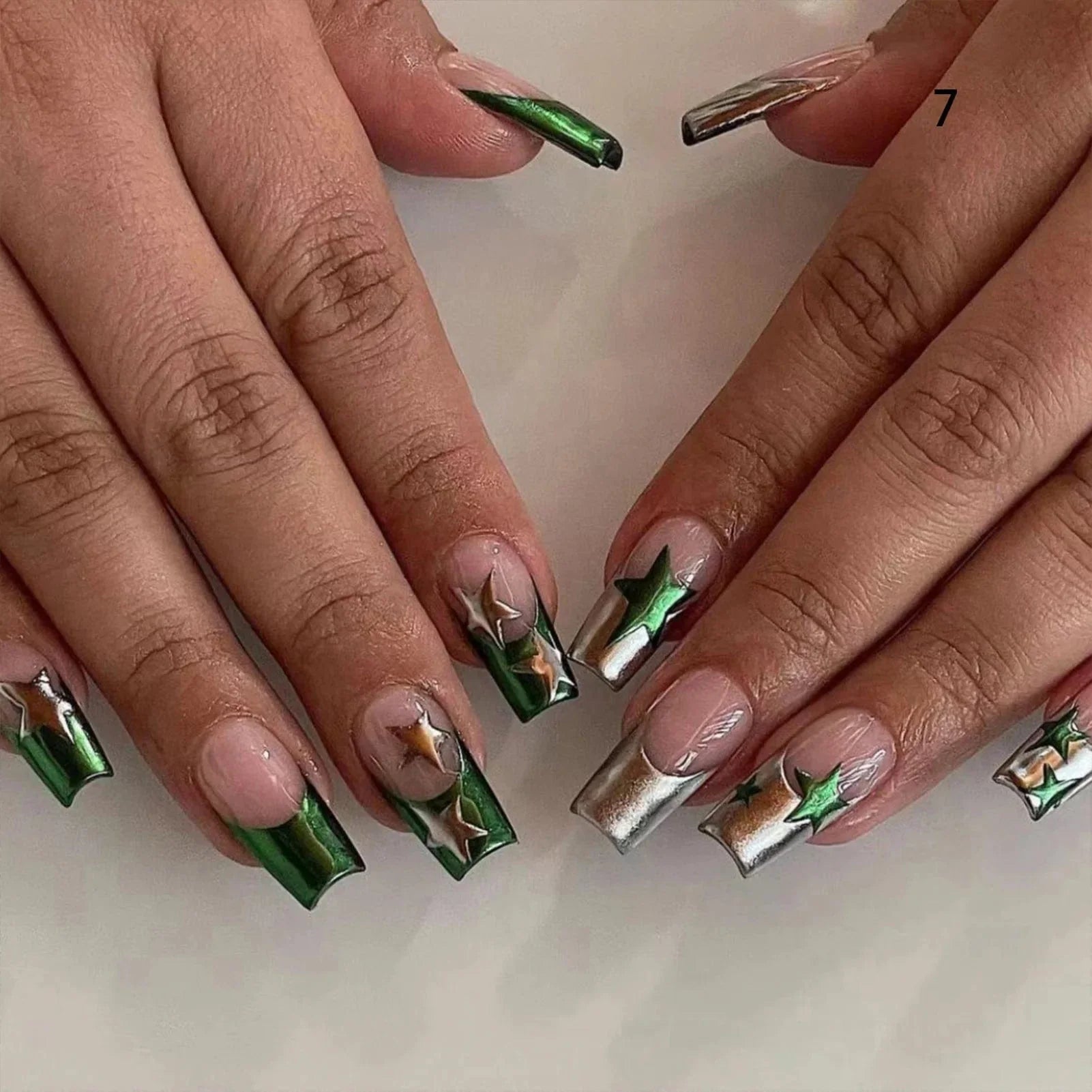 Showlu 24-piece mid-length coffin press-on nails, acrylic false nail tips with full cover design for stylish manicures.