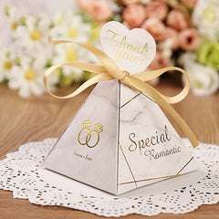  Showlu Fashion Store B01 / 7.3X7.3X9cm / 50pcs Elegant Triangular Pyramid Marble Candy Box