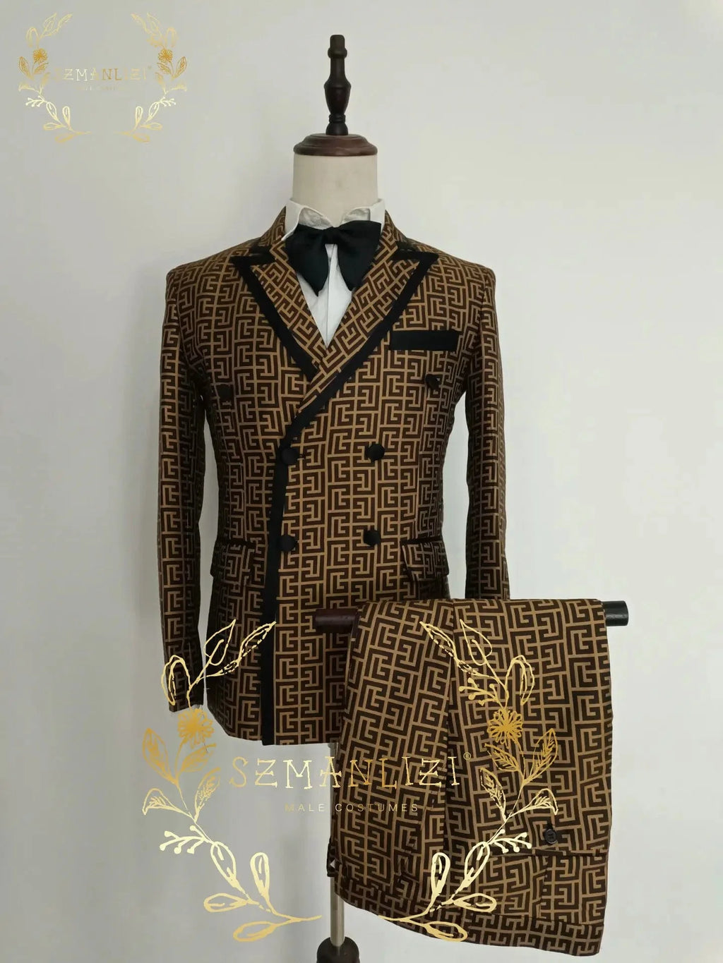 Men's plaid double-breasted wedding suit by SHOWLU FASHION STORE, featuring a peak lapel blazer and matching trousers for formal events.