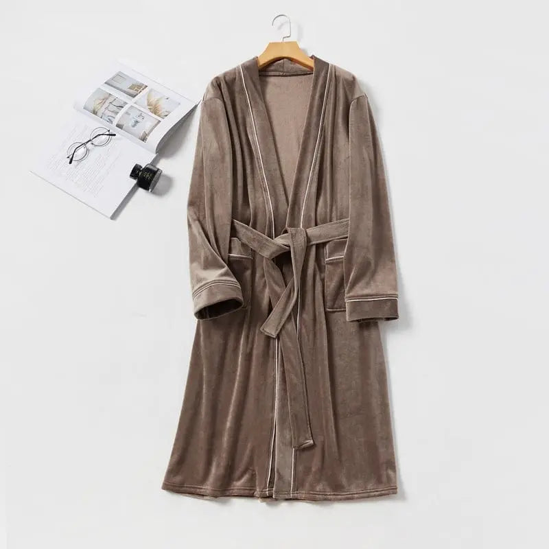 Showlu men's fleece nightgown with long sleeves, breathable velour fabric, warm and skin-friendly for comfortable sleep.