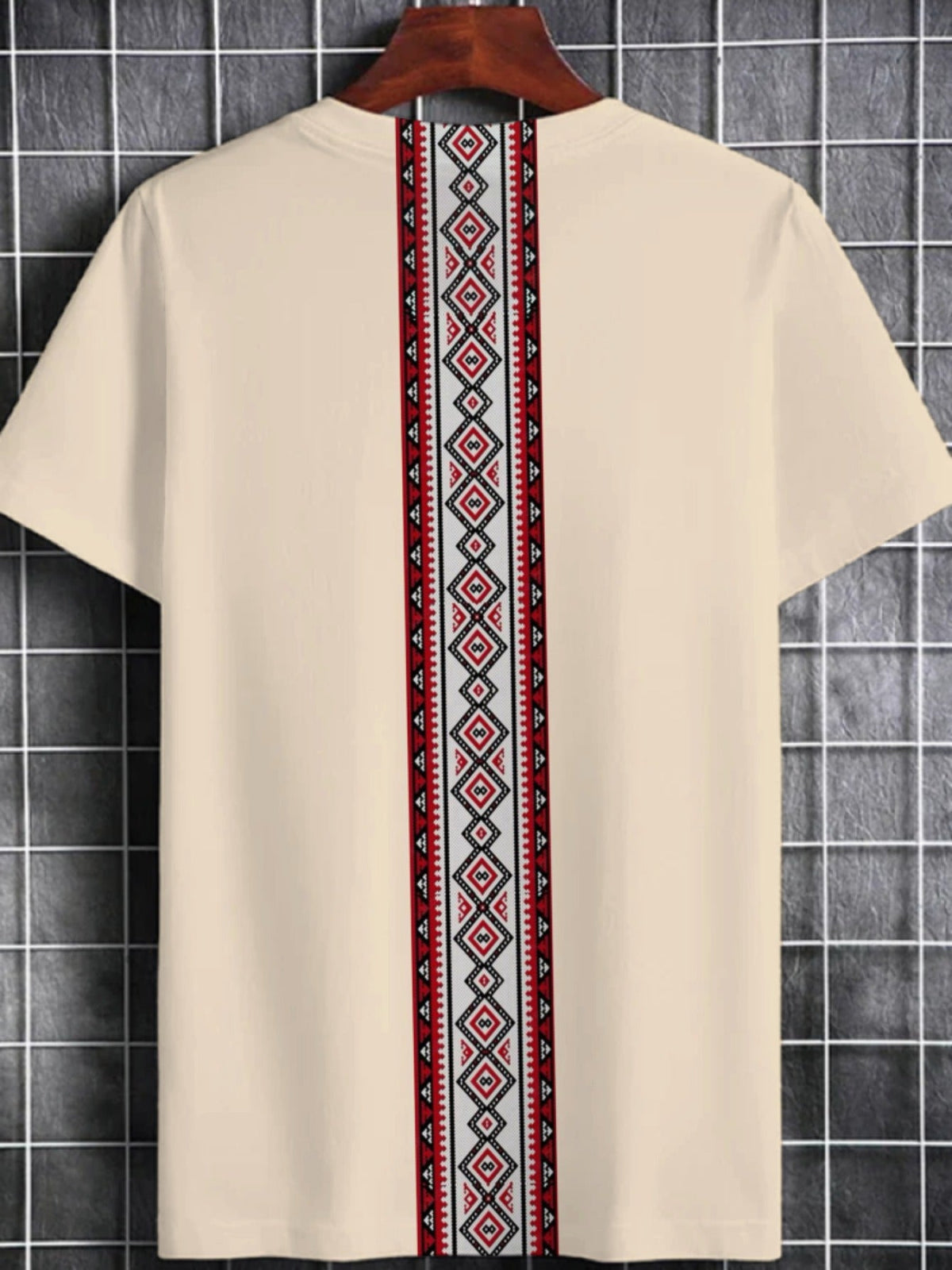 SHOWLU Men's geometric embroidery crew neck polyester T-shirt, stylish casual top with unique pattern and modern design.