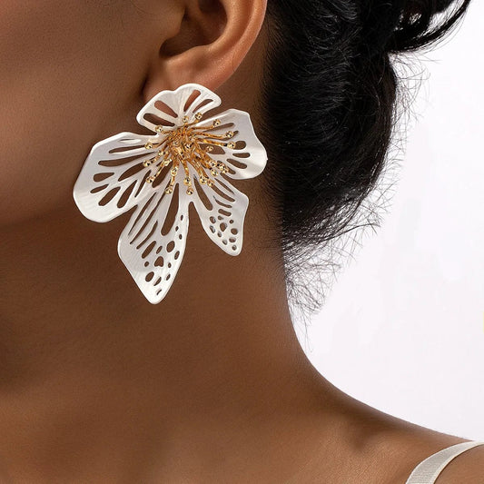  Showlu Fashion Store Fashionable Exaggerated Luxury White Flower Earrings for Women Jewelry Accessories Ball Party Dress Dangle Earrings