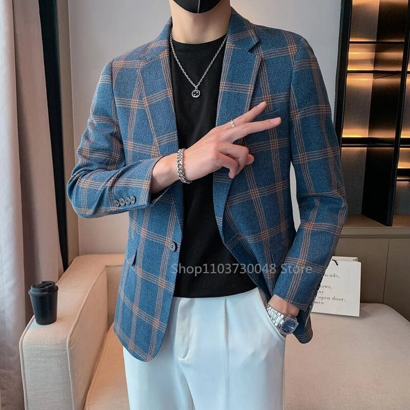 Men's plaid wool blend blazer with notch lapel, stylish British-inspired suit jacket, casual men's blazer in a high-quality fabric.