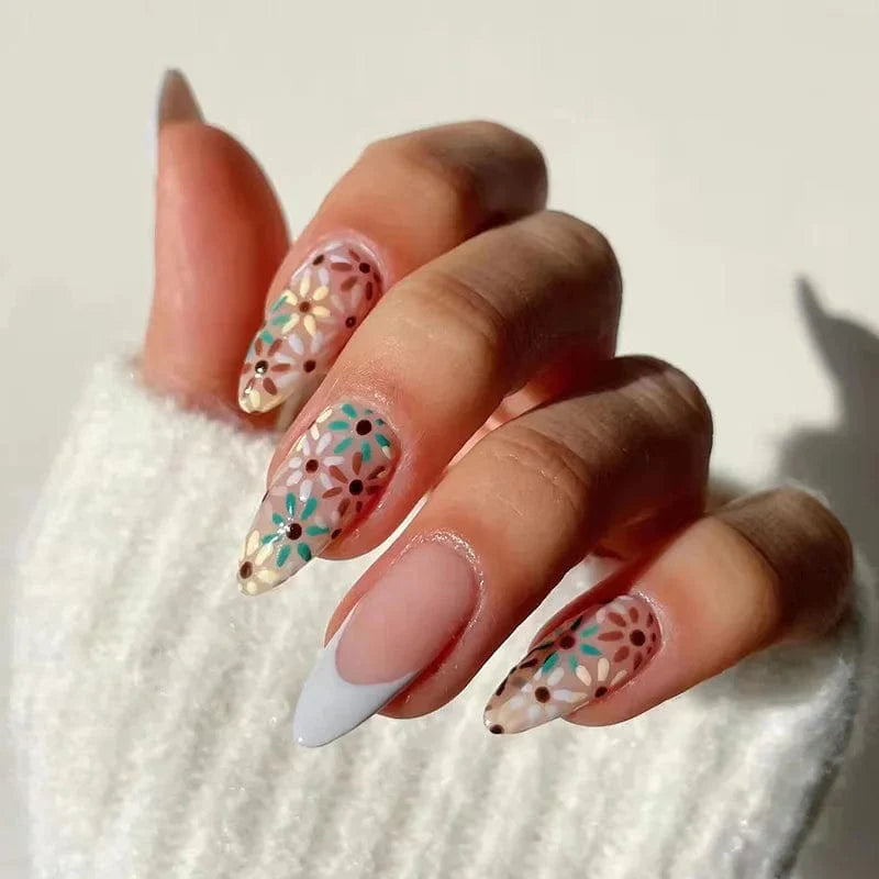 Light green striped press-on nails by Showlu Fashion Store, 24-piece long coffin acrylic tips with stylish design.