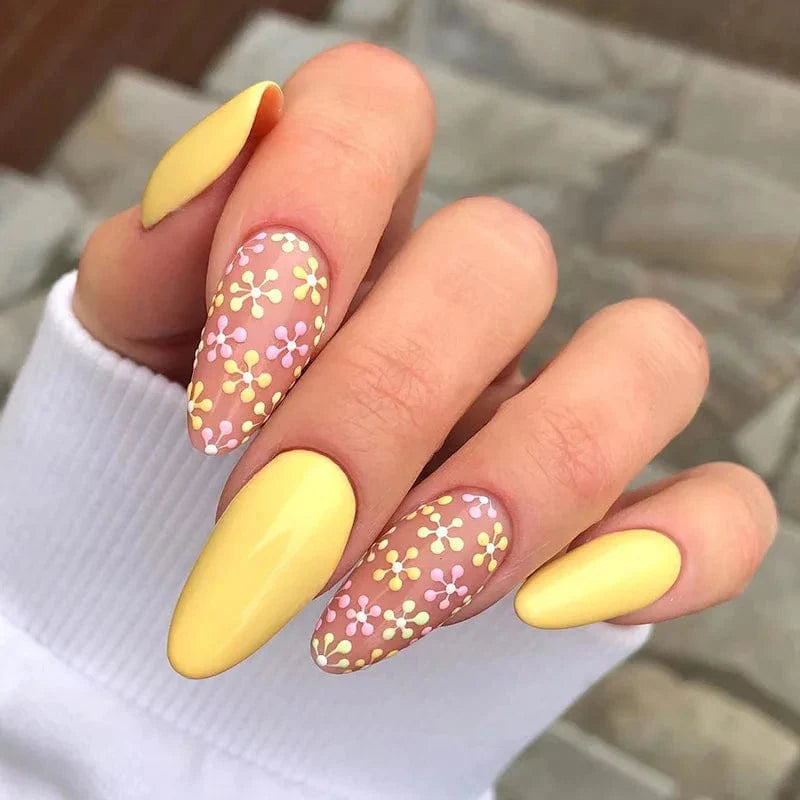 Light green stripe press-on nails by HOEPOOK, long coffin acrylic tips, 24-piece set, with gradient design and seamless full cover.