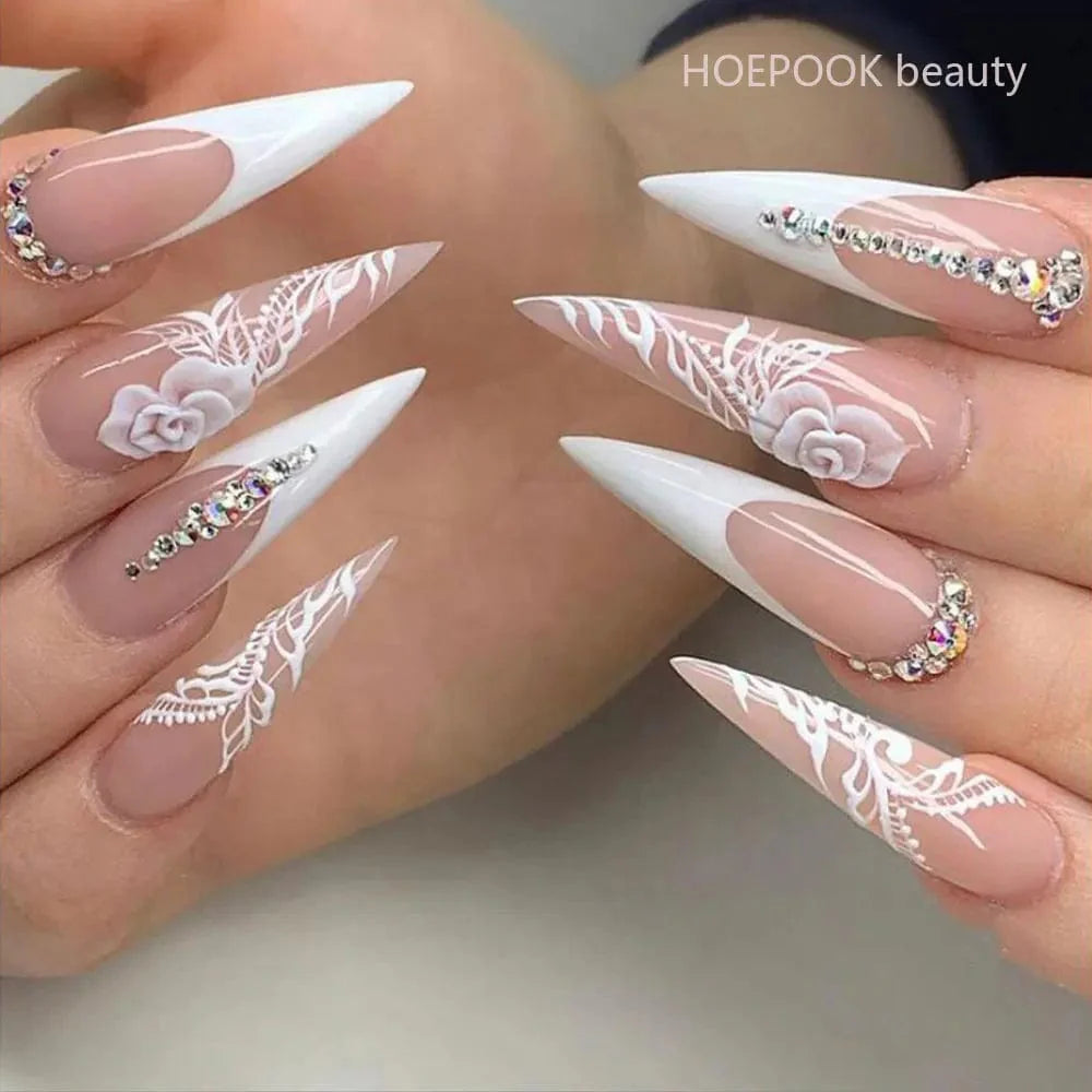 Light green stripe gradient press on nails by HOEPOOK, 24-piece set of long coffin acrylic tips with stylish design.