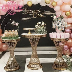  Showlu Fashion Store Luxury Wedding Decoration French Gold Dessert Table Cylinder Flower Stand Cake Holder for Party Banquet Hall Site Layout Props