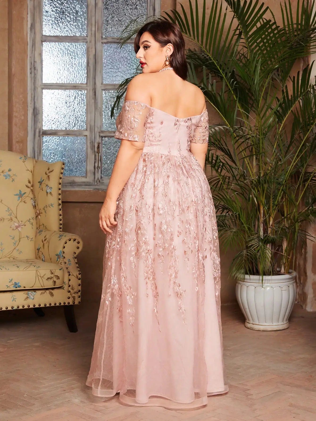 SHOWLU FASHION STORE Mgiacy plus size Line neck short sleeve romantic embroidered lace long skirt Evening gown ball dress Party dress