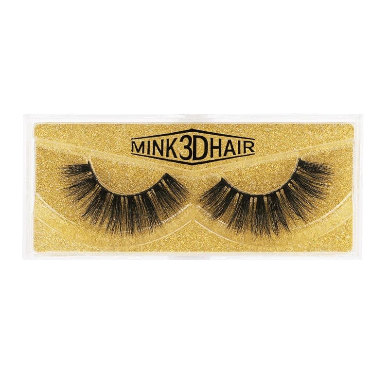 Showlu 3D Mink Eyelashes with natural winged design, cotton band, handmade, 15-20mm length, high-quality, suitable for sensitive eyes.