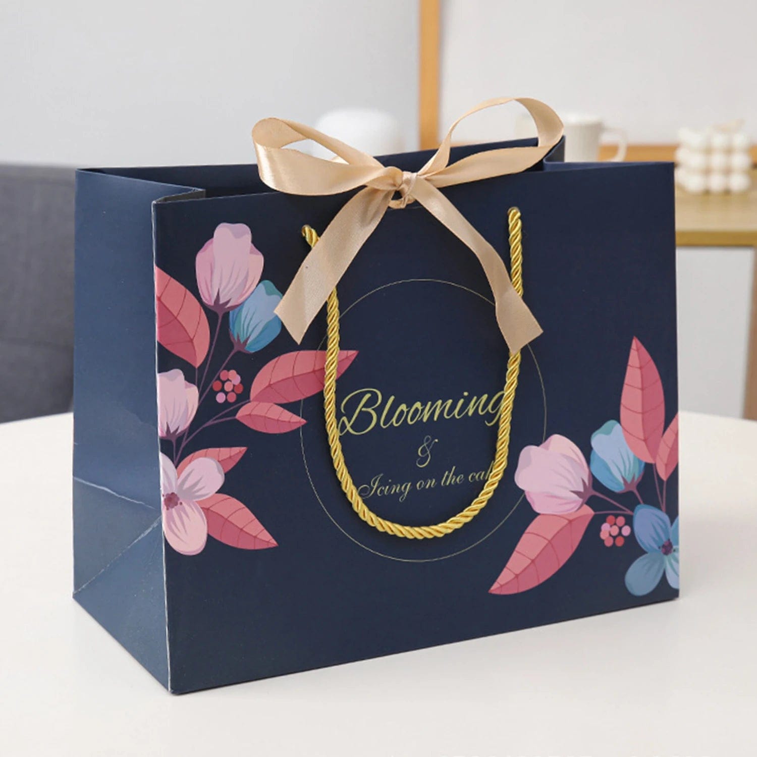 SHOWLU FASHION STORE Multi size Blue Paper gift Bags with handles Flower Pattern Shopping Package Bag New Year DIY Wedding Birthday Party Gift bags