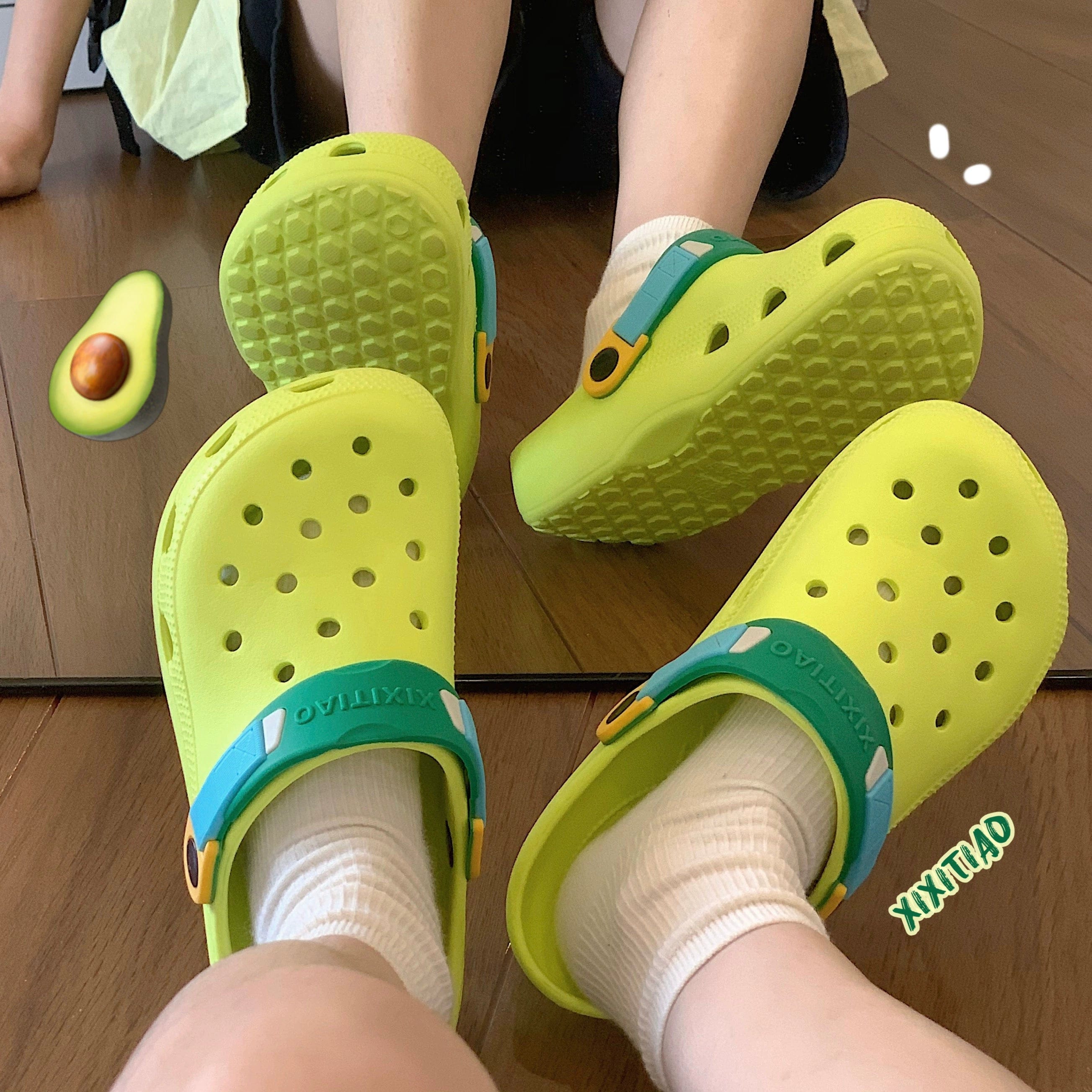  Showlu Fashion Store No flower deduction fluorescent green / 36-37 Thin Strip Fun and Cute DIY Hole Shoes Men's and Women's Summer Outdoor Student Ins Easiest for Match Big Head Puppy Sandals