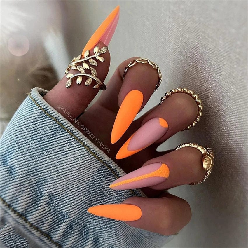 Showlu Pink Matte French Press on Nails and 24-piece Leopard Coffin Acrylic false nails set with square and coffin shapes.